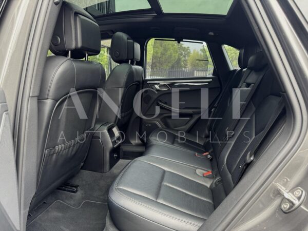 MACAN S DIESEL – Image 17