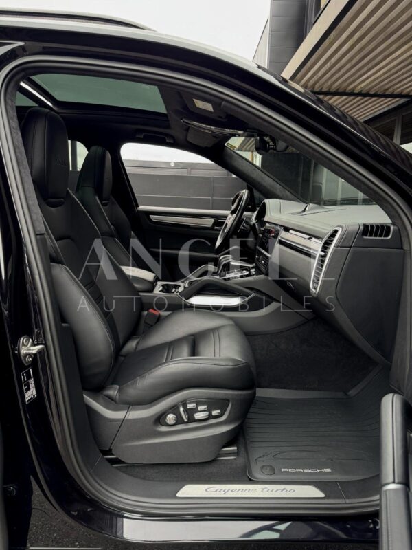 PORSCHE CAYENNE TURBO – Image 4