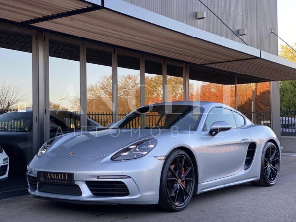PORSCHE CAYMAN