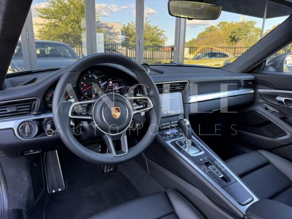 PORSCHE 991 CARRERA 4 – Image 2