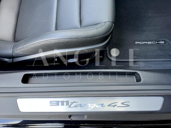 PORSCHE 992 TARGA 4S – Image 24