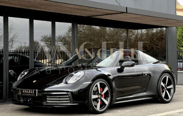 PORSCHE 992 TARGA 4S