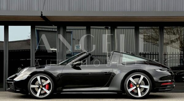 PORSCHE 992 TARGA 4S – Image 9
