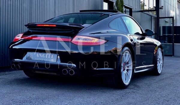 Porsche Carrera 4 GTS – Image 5