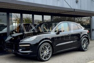 PORSCHE CAYENNE TURBO