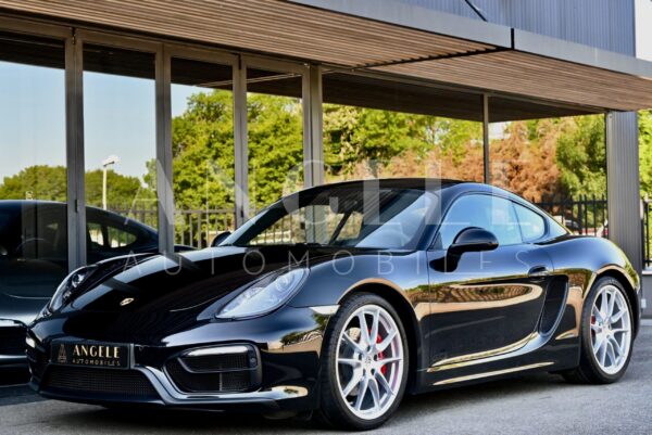 PORSCHE CAYMAN GTS