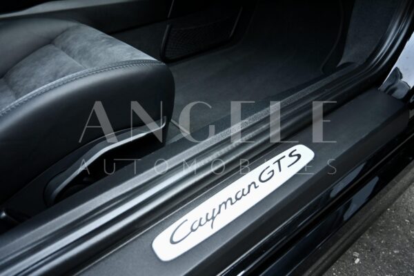 PORSCHE CAYMAN GTS – Image 17