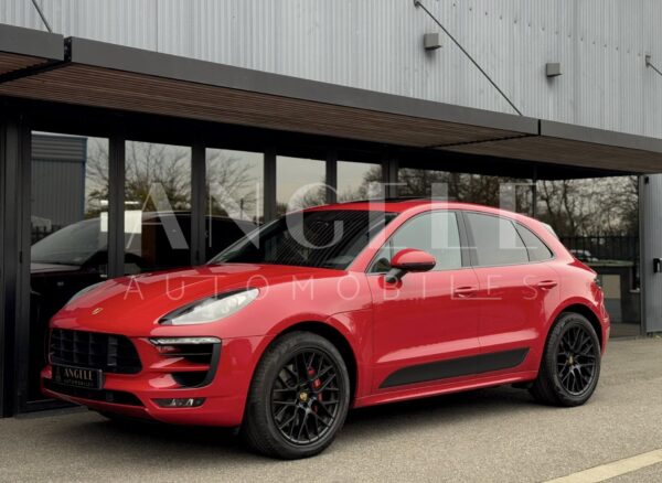 MACAN GTS