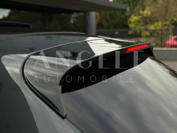 MACAN GTS – Image 15