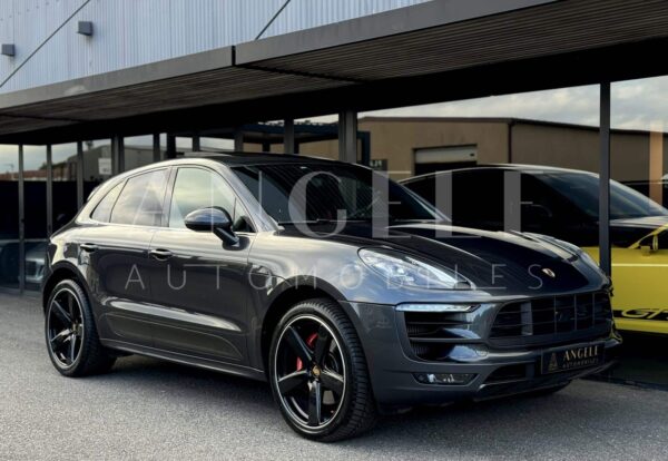 MACAN GTS – Image 17