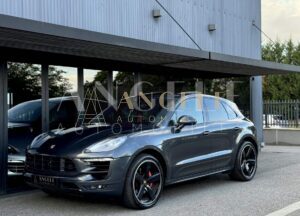 MACAN GTS