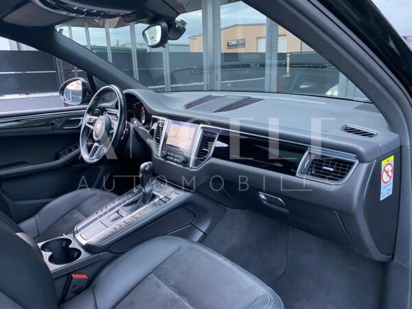 Porsche Macan 3.0 – Image 4