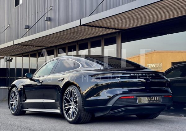 PORSCHE TAYCAN – Image 4