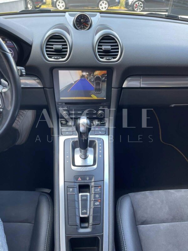 PORSCHE 718 BOXSTER – Image 16