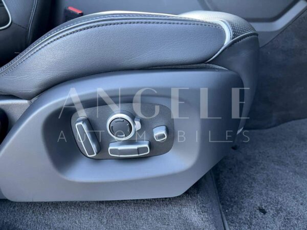 RANGE ROVERT SPORT SVR – Image 15