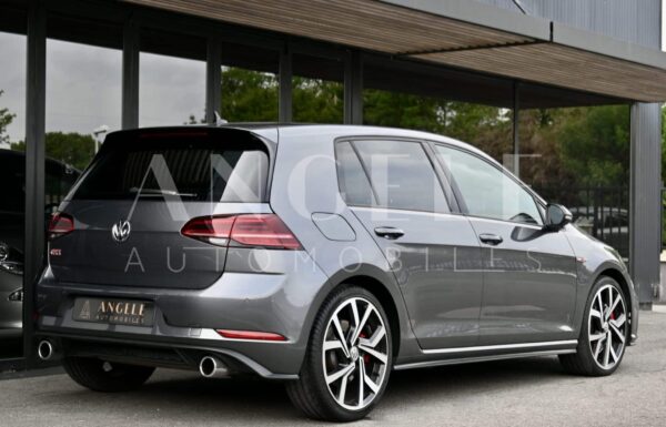 VOLKSWAGEN GOLF GTI – Image 8