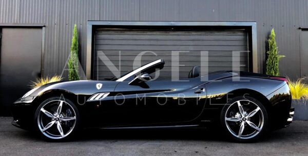 FERRARI  CALIFORNIA – Image 8