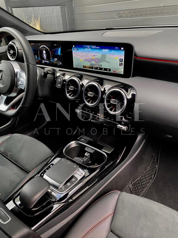 MERCEDES  A35 AMG – Image 7