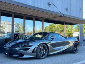 MCLAREN 720S