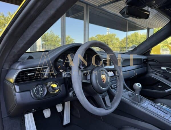 PORSCHE GT3 TOURING JAUNE RACING TOULOUSE ANGELE AUTOMOBILES