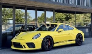 PORSCHE GT3 TOURING JAUNE RACING TOULOUSE ANGELE AUTOMOBILES