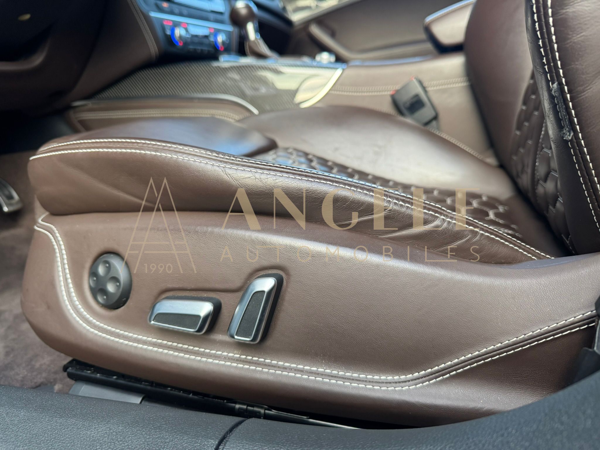 AUDI RS6 AVANT PERFORMANCE ANGELE AUTOMOBILES TOULOUSE