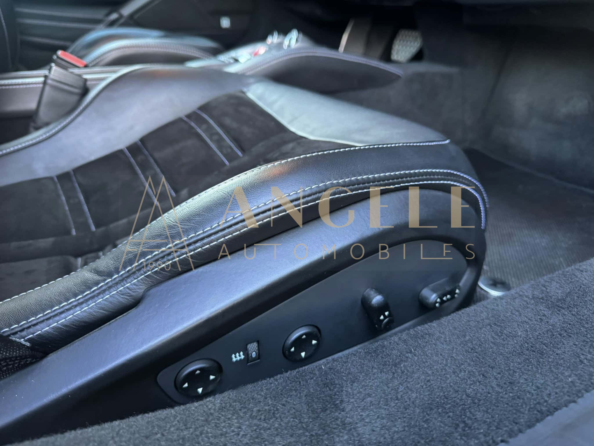 FERRARI 458 ITALIA ANGELE AUTOMOBILES TOULOUSE