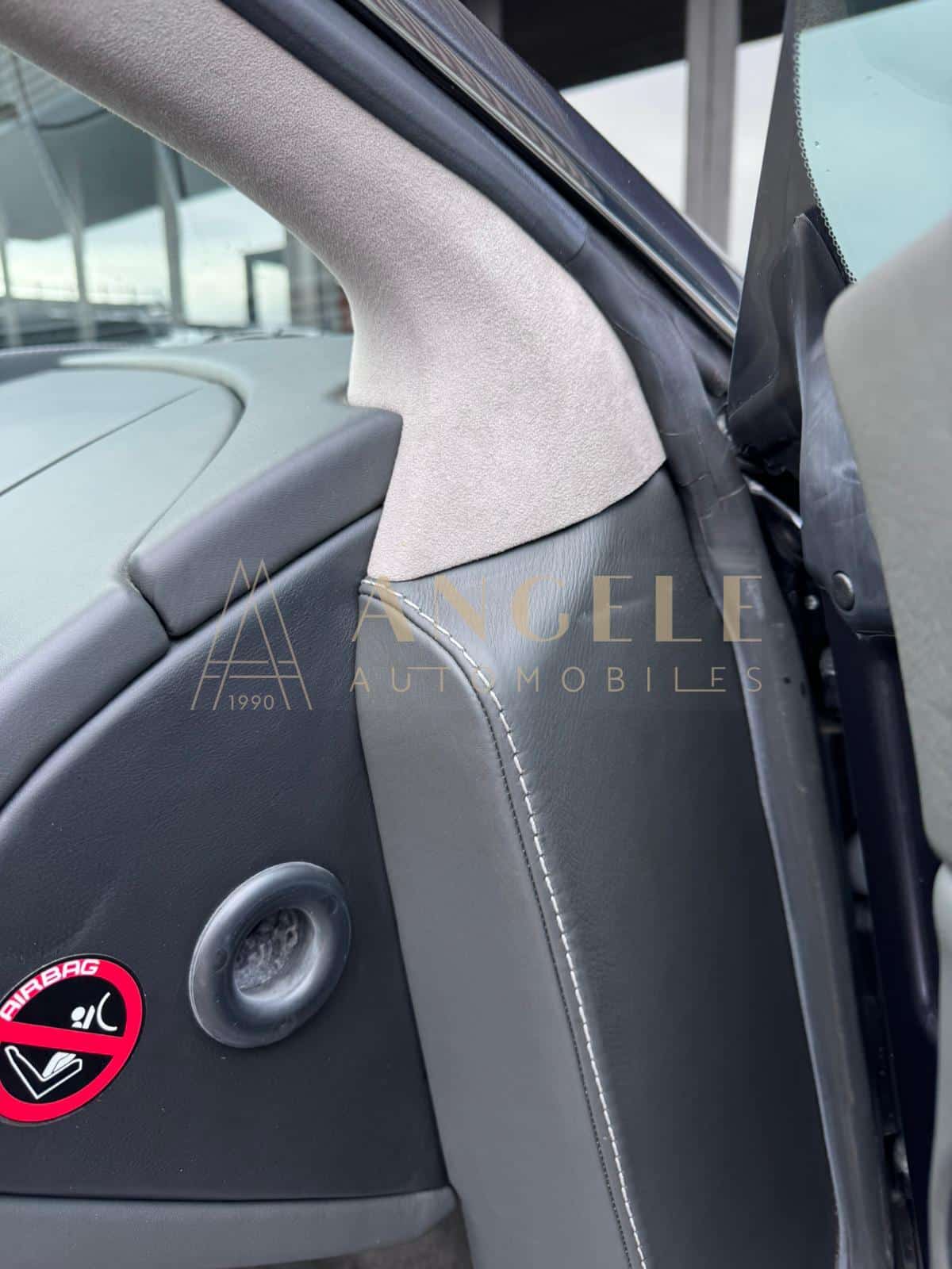 ASTON MARTIN VANTAGE TOULOUSE ANGELE AUTOMOBILES