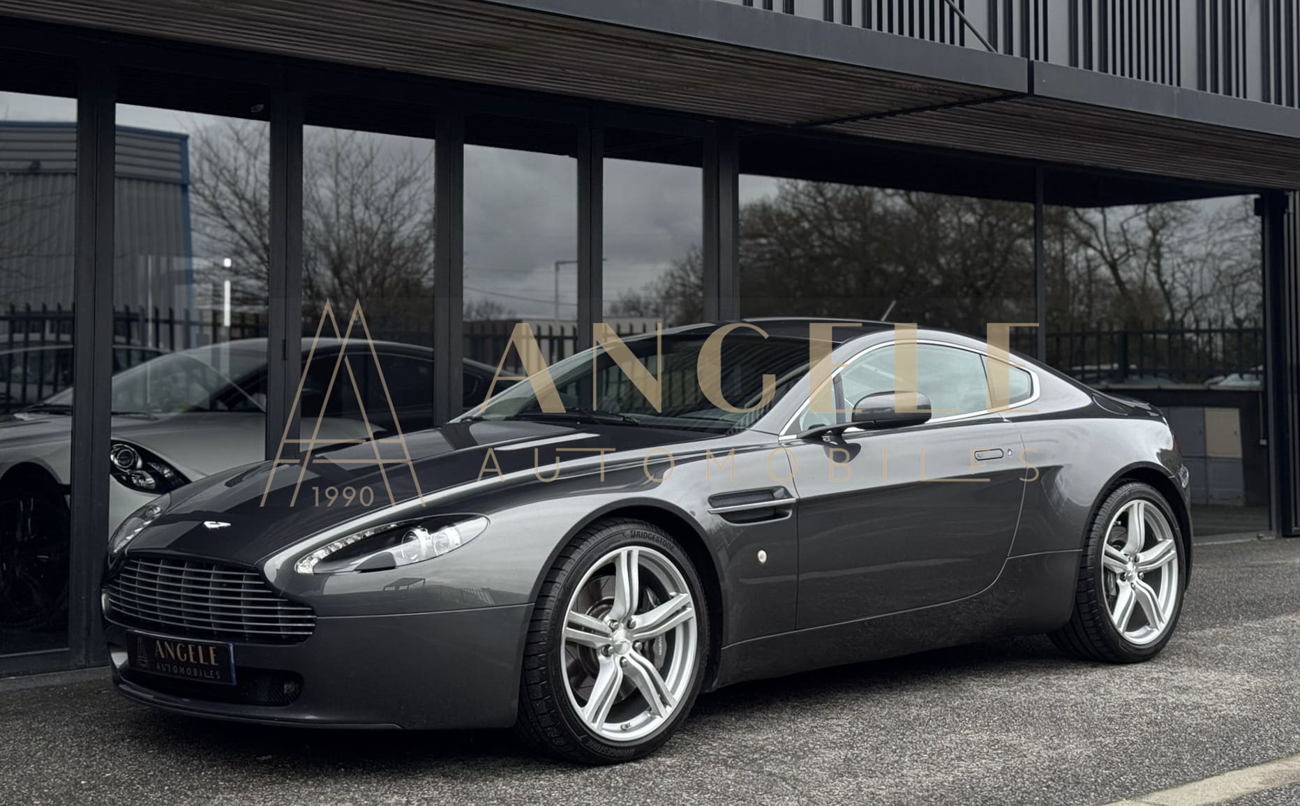 ASTON MARTIN VANTAGE TOULOUSE ANGELE AUTOMOBILES