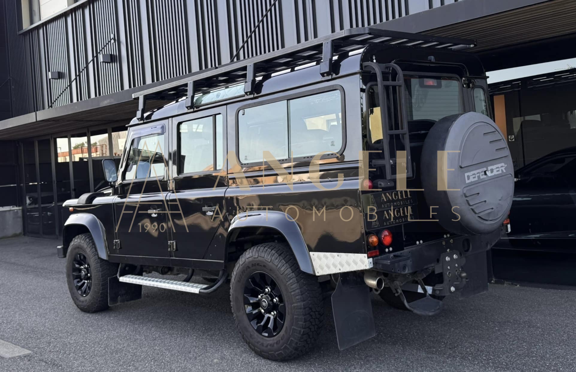 LAND ROVER DEFENDER 110 SW ANGELE AUTOMOBILES TOULOUSE